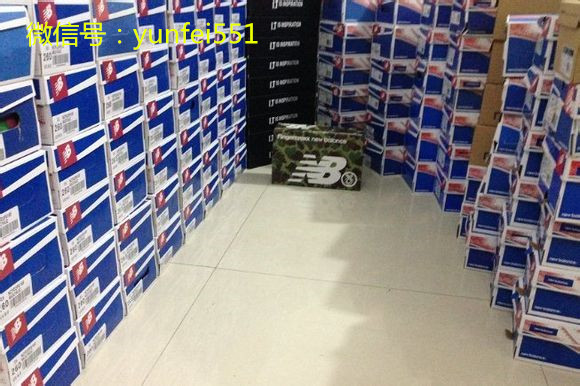 这是第8张莆田工厂运动鞋批发主营耐克阿迪新百伦万斯AJ的货源图片